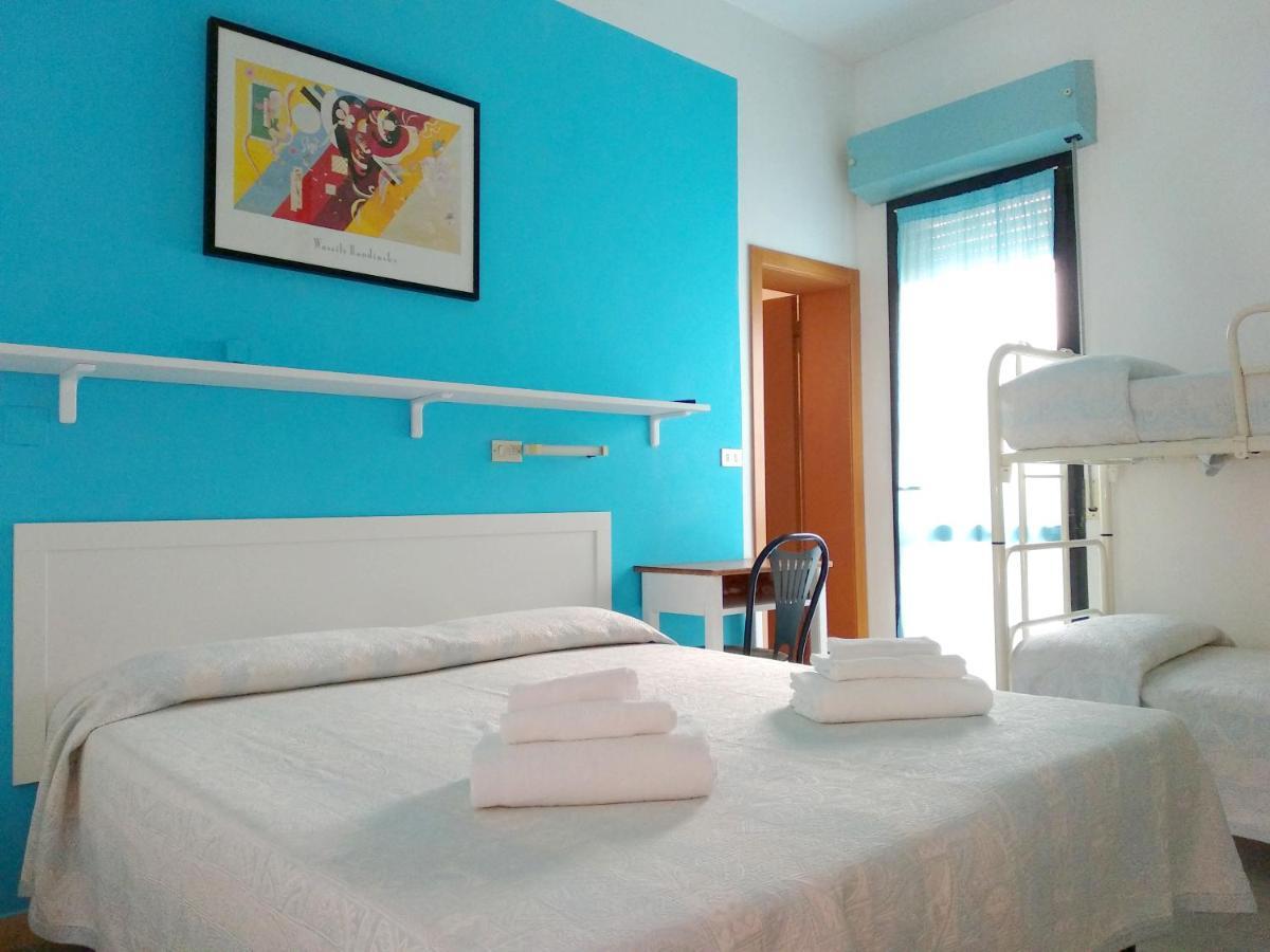 Hotel Zenith Rimini Exterior photo