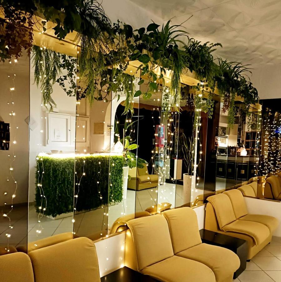 Hotel Zenith Rimini Exterior photo