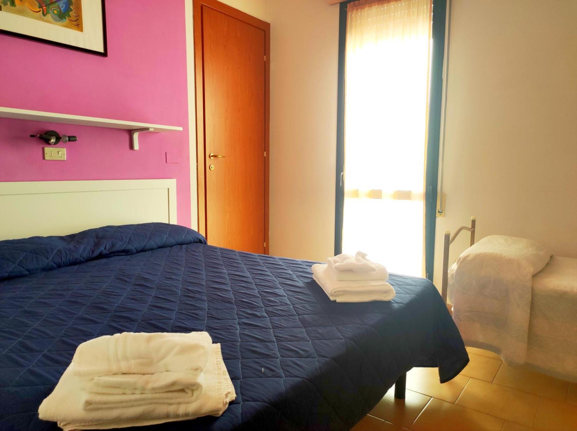 Hotel Zenith Rimini Exterior photo
