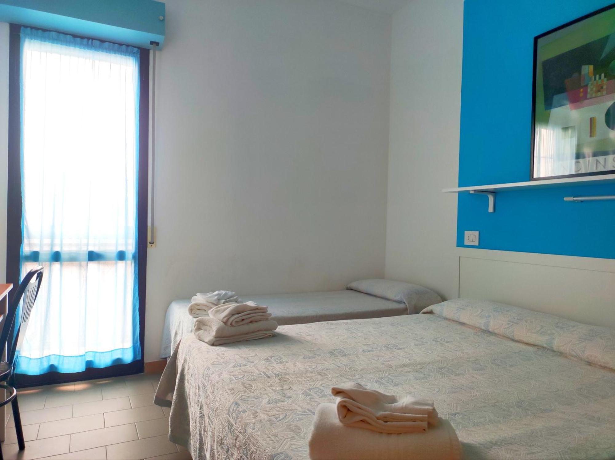 Hotel Zenith Rimini Exterior photo