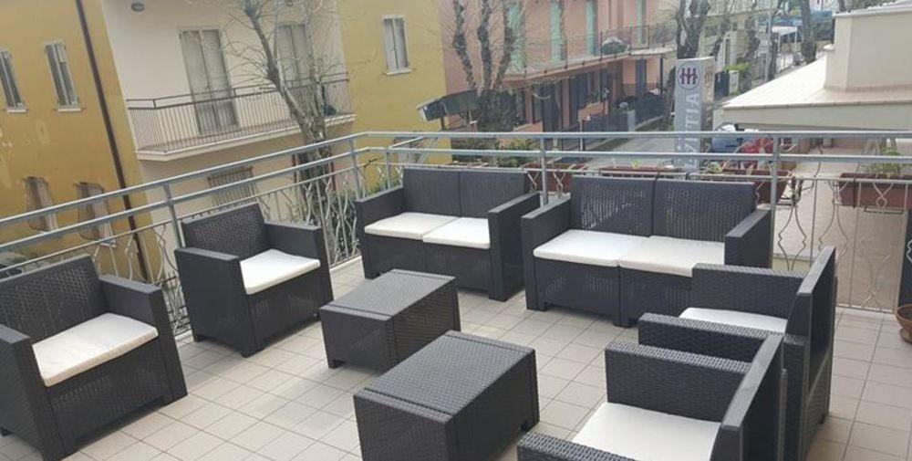 Hotel Zenith Rimini Exterior photo